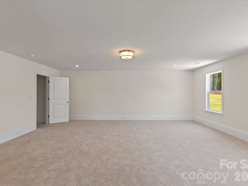 4257 Candlewood Drive, Sherrills Ford, NC 28673.  MLS# CAR4389916, YatesRealty ID 16338. 