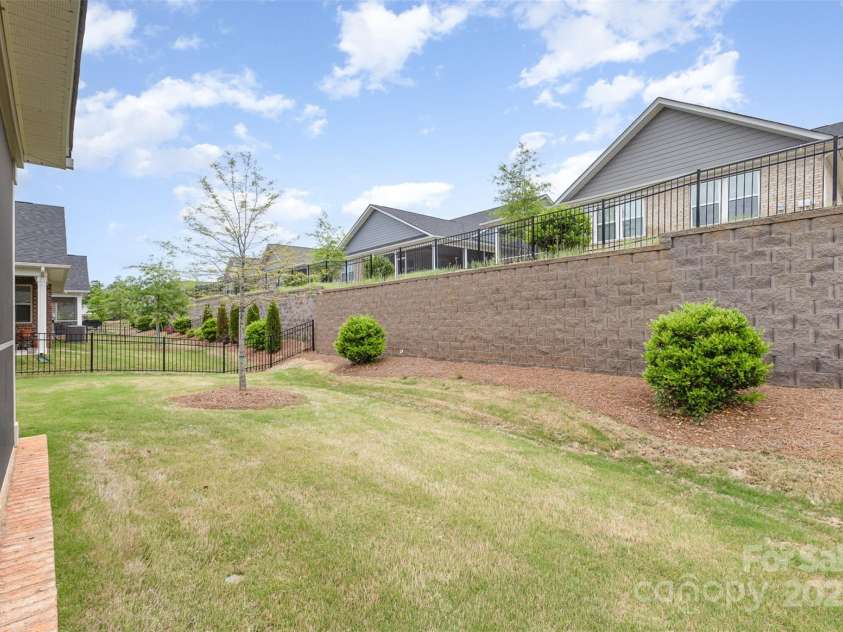 3618 Marchers Trace Drive, Mint Hill, NC 28227.  MLS# CAR4249541, YatesRealty ID 16339. 