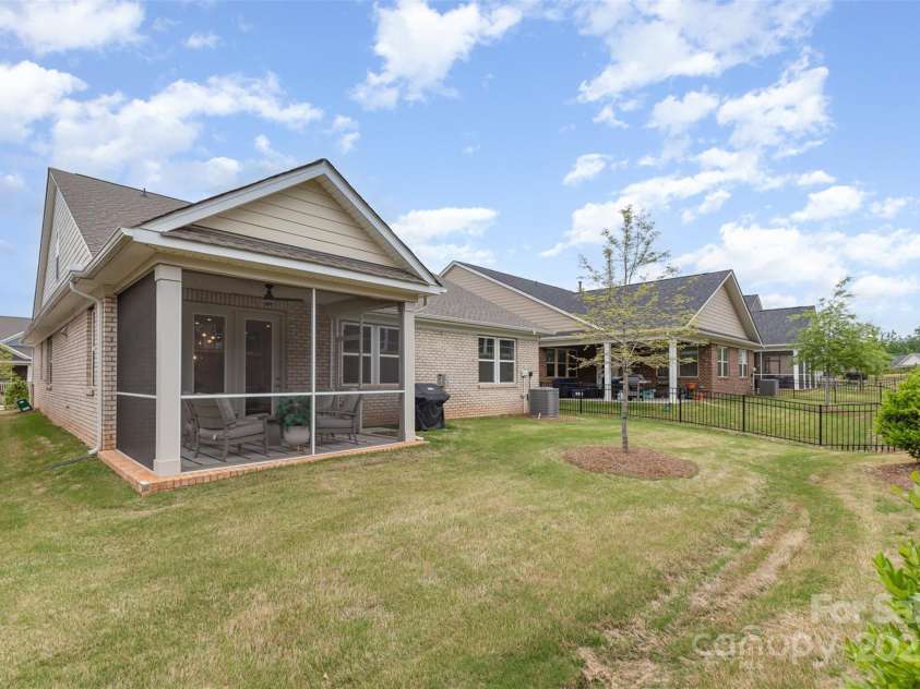 3618 Marchers Trace Drive, Mint Hill, NC 28227.  MLS# CAR4249541, YatesRealty ID 16339. 