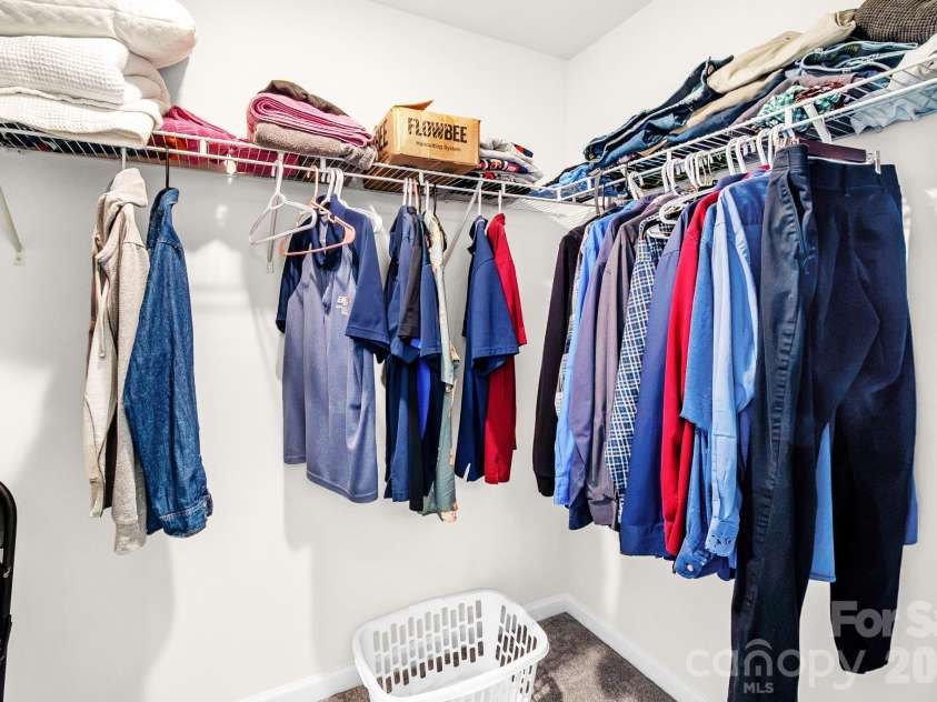 419 Winsley Drive, Salisbury, NC 28147.  MLS# CAR4426157, YatesRealty ID 1634. Walk in closet