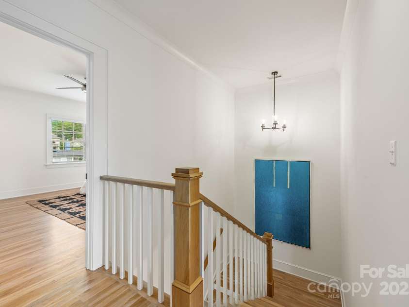 2117 Roslyn Avenue, Charlotte, NC 28208.  MLS# CAR4253357, YatesRealty ID 16340. 