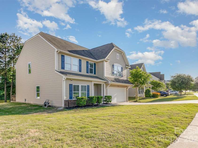 532 Dalkeith Avenue, Rock Hill, SC 29732.  MLS# CAR4256931, YatesRealty ID 16341. 