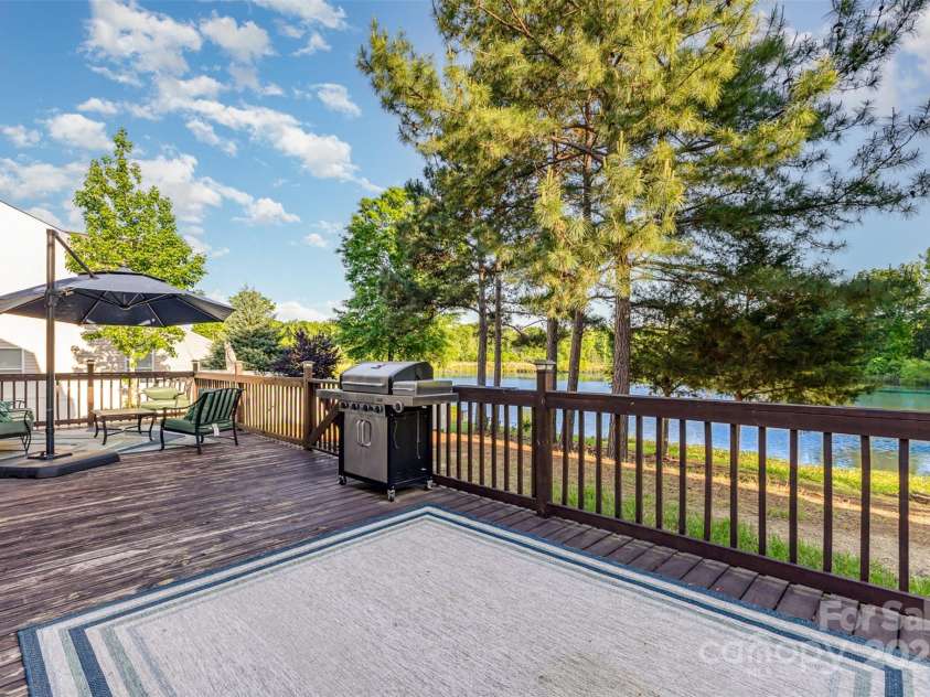 532 Dalkeith Avenue, Rock Hill, SC 29732.  MLS# CAR4256931, YatesRealty ID 16341. 