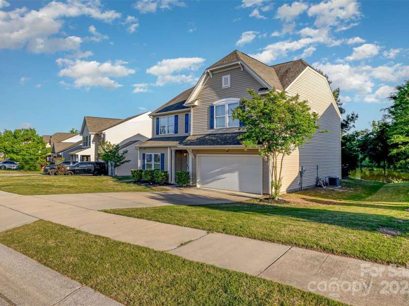 532 Dalkeith Avenue, Rock Hill, SC 29732.  MLS# CAR4256931, YatesRealty ID 16341. 