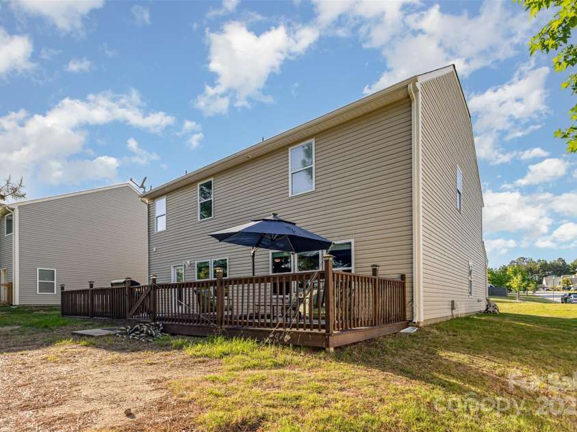 532 Dalkeith Avenue, Rock Hill, SC 29732.  MLS# CAR4256931, YatesRealty ID 16341. 