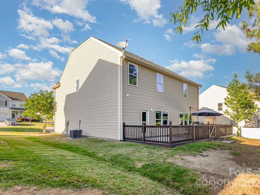 532 Dalkeith Avenue, Rock Hill, SC 29732.  MLS# CAR4256931, YatesRealty ID 16341. 