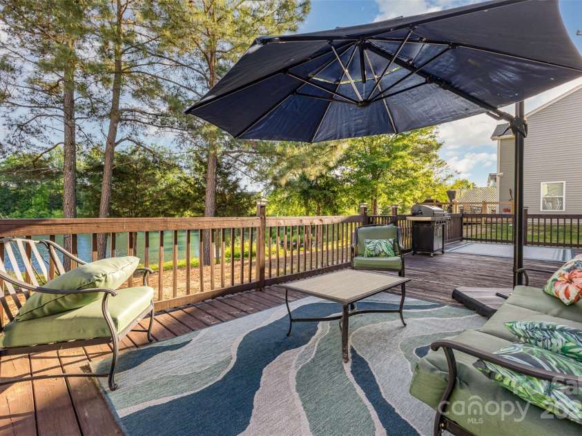 532 Dalkeith Avenue, Rock Hill, SC 29732.  MLS# CAR4256931, YatesRealty ID 16341. 