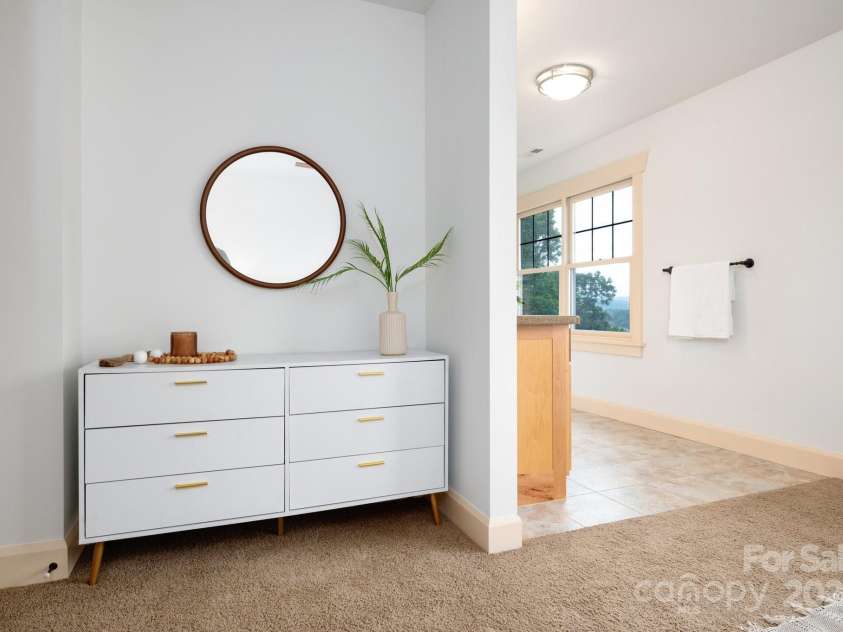 20 Grandview Drive, Asheville, NC 28806.  MLS# CAR4254983, YatesRealty ID 16343. Dresser nook in primary bedroom