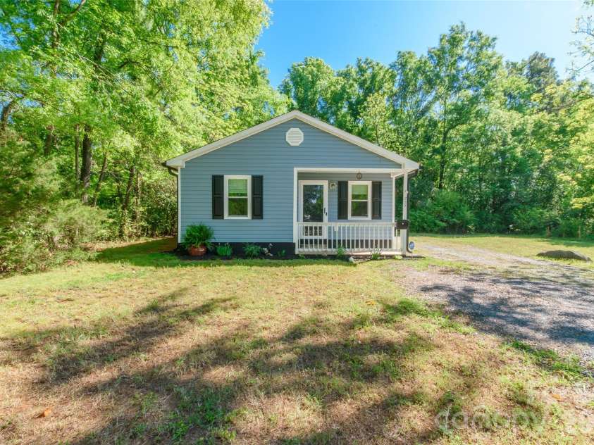 227 Brice Street, Rock Hill, SC 29730.  MLS# CAR4371115, YatesRealty ID 16343. 