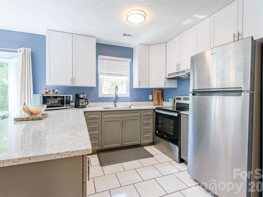 227 Brice Street, Rock Hill, SC 29730.  MLS# CAR4371115, YatesRealty ID 16343. 
