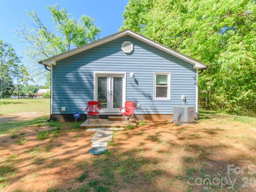227 Brice Street, Rock Hill, SC 29730.  MLS# CAR4371115, YatesRealty ID 16343. 