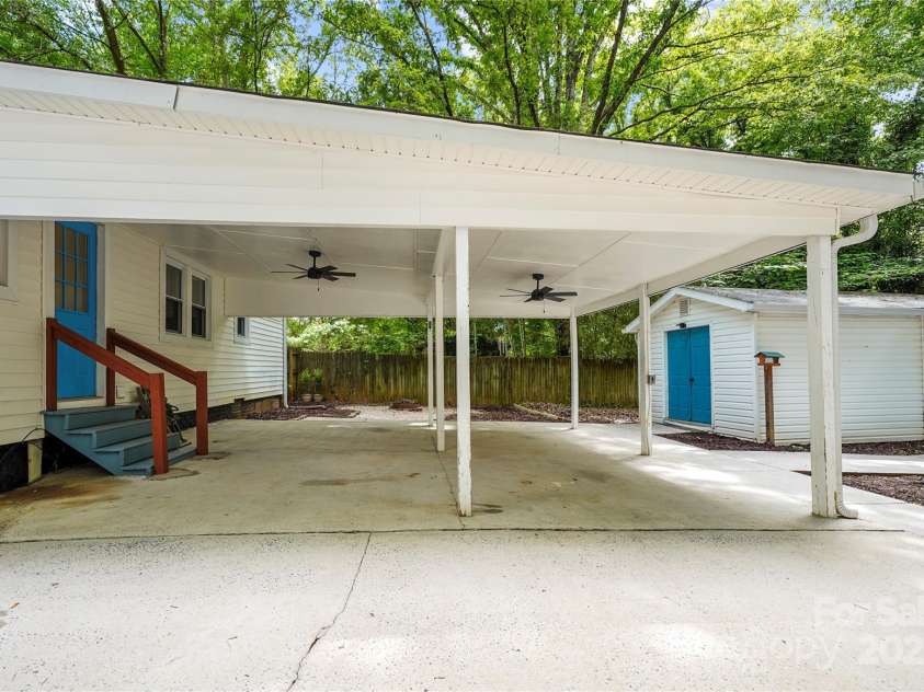 108 Greenwood Avenue, Belmont, NC 28012.  MLS# CAR4258212, YatesRealty ID 16344. 