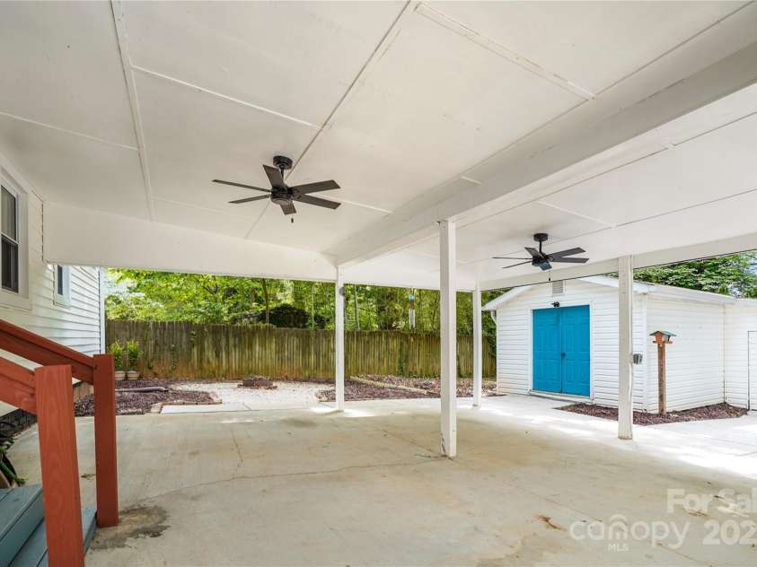 108 Greenwood Avenue, Belmont, NC 28012.  MLS# CAR4258212, YatesRealty ID 16344. 