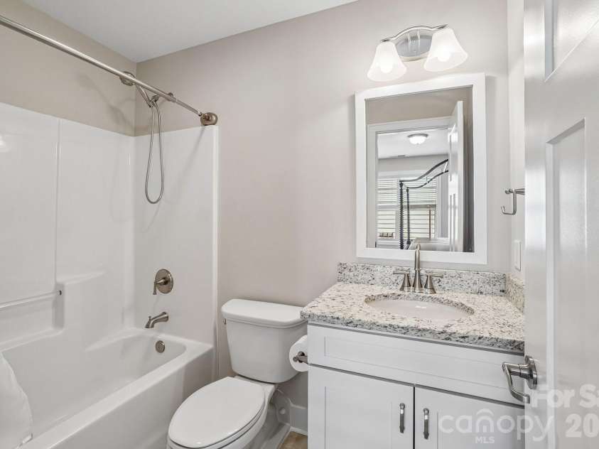 163 Windstone Drive, Fletcher, NC 28732.  MLS# CAR4372370, YatesRealty ID 16344. Full bathroom with functional layout supporting both upstairs and guest use.