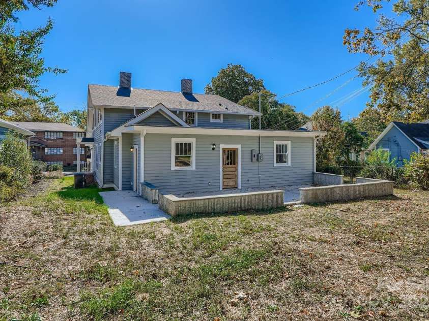 420 Jackson Street, Salisbury, NC 28144.  MLS# CAR4313681, YatesRealty ID 16345. 