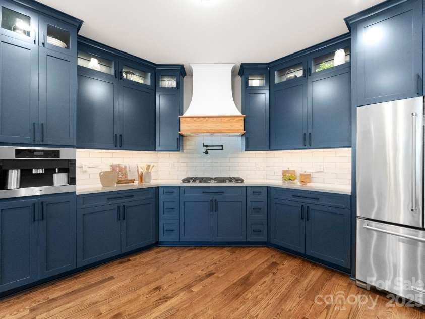 434 Breezewood Drive, Belmont, NC 28012.  MLS# CAR4258977, YatesRealty ID 16346. 