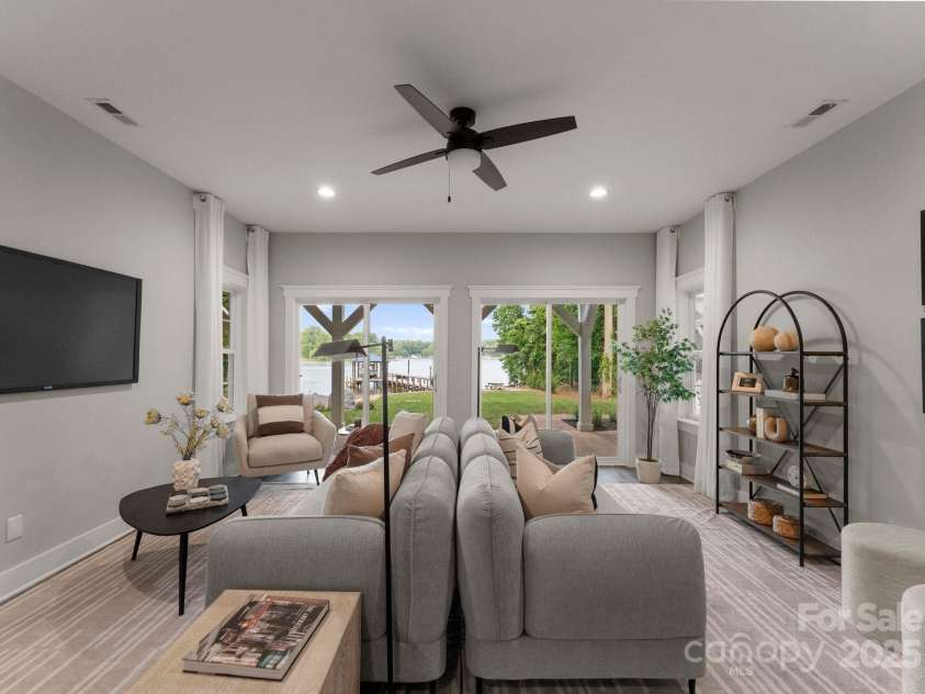 434 Breezewood Drive, Belmont, NC 28012.  MLS# CAR4258977, YatesRealty ID 16346. 