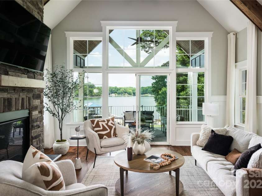 434 Breezewood Drive, Belmont, NC 28012.  MLS# CAR4258977, YatesRealty ID 16346. 