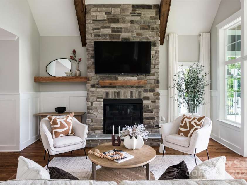 434 Breezewood Drive, Belmont, NC 28012.  MLS# CAR4258977, YatesRealty ID 16346. 