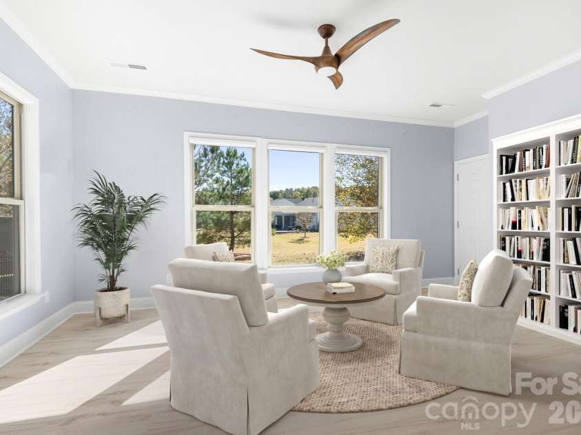 910 Kirby Drive, Fort Mill, SC 29715.  MLS# CAR4417664, YatesRealty ID 16346. 