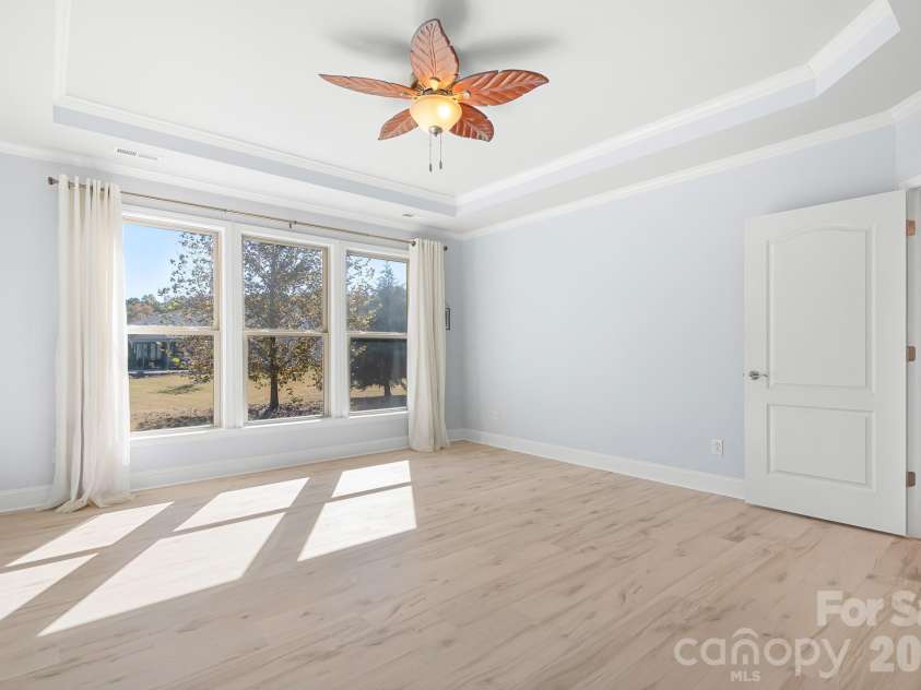 910 Kirby Drive, Fort Mill, SC 29715.  MLS# CAR4417664, YatesRealty ID 16346. 