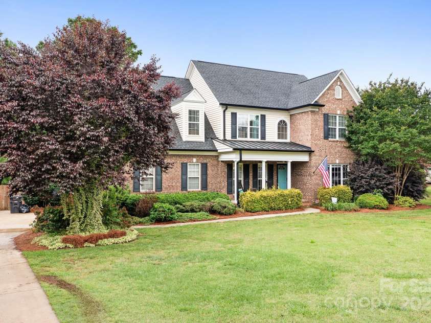 9000 Petunia Court, Gastonia, NC 28056.  MLS# CAR4258452, YatesRealty ID 16347. 