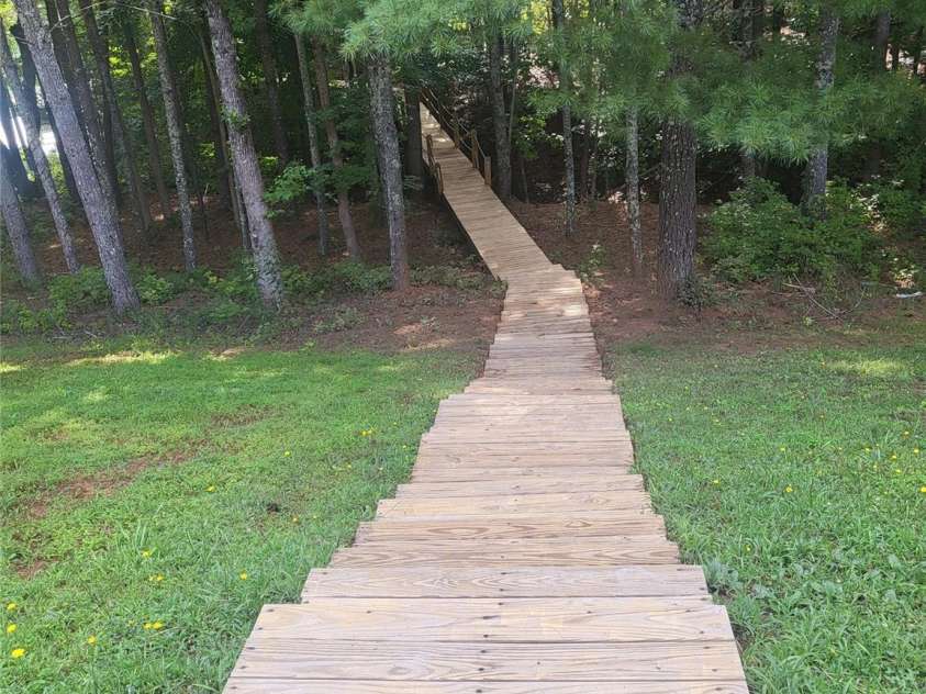1441 Southpointe Drive, Morganton, NC 28655.  MLS# CAR4226820, YatesRealty ID 1635. 