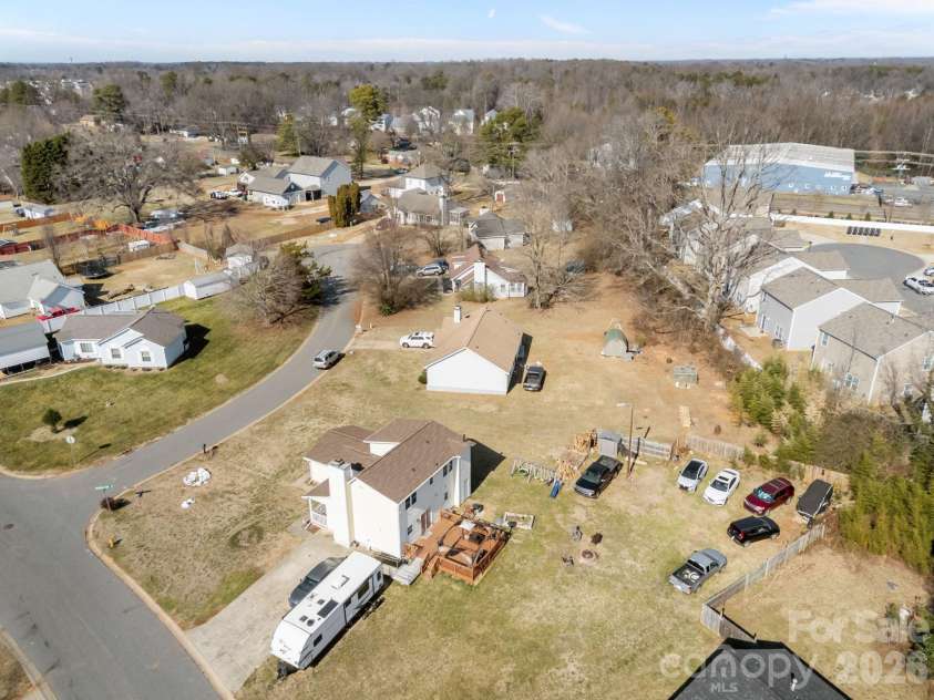 5400 Barnview Court, Charlotte, NC 28269.  MLS# CAR4344850, YatesRealty ID 1635. 