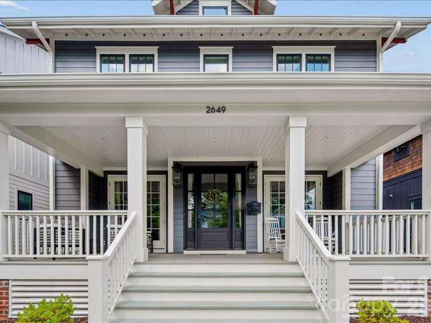 2649 Chesterfield Avenue, Charlotte, NC 28205.  MLS# CAR4402865, YatesRealty ID 16351. 