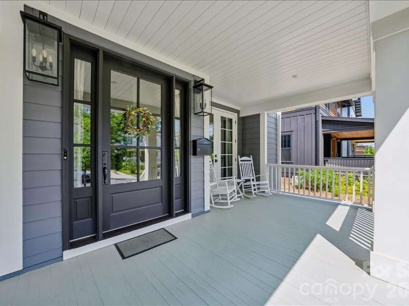 2649 Chesterfield Avenue, Charlotte, NC 28205.  MLS# CAR4402865, YatesRealty ID 16351. 