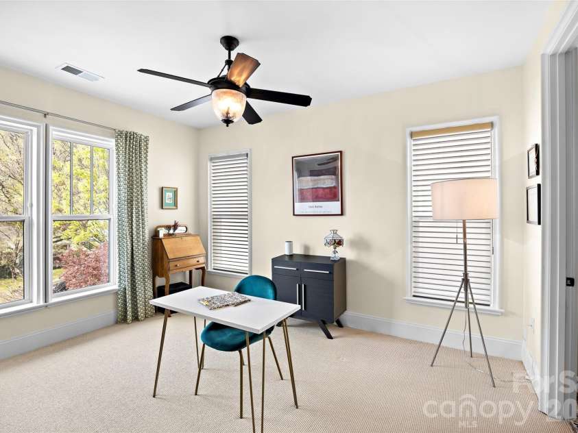 2649 Chesterfield Avenue, Charlotte, NC 28205.  MLS# CAR4402865, YatesRealty ID 16351. 