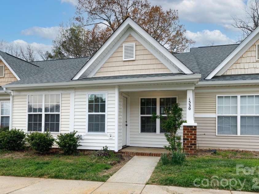 1530 Tiana Way, Rock Hill, SC 29732.  MLS# CAR4366411, YatesRealty ID 16353. 