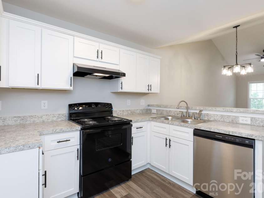 1530 Tiana Way, Rock Hill, SC 29732.  MLS# CAR4366411, YatesRealty ID 16353. 