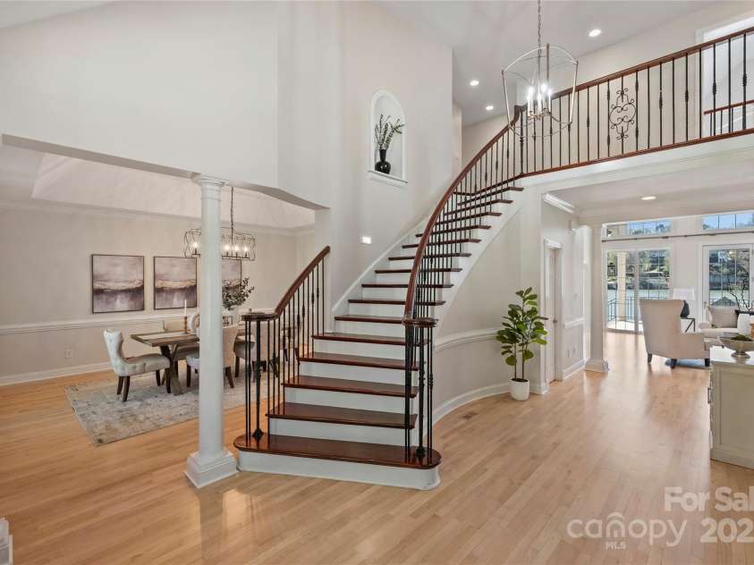 2045 Driftwood Circle, Fort Mill, SC 29708.  MLS# CAR4238358, YatesRealty ID 16354. 