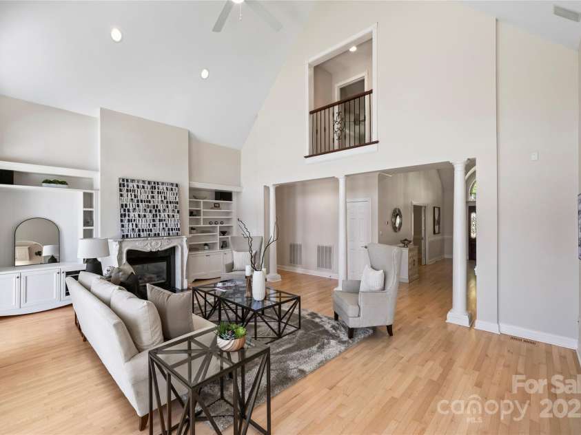 2045 Driftwood Circle, Fort Mill, SC 29708.  MLS# CAR4238358, YatesRealty ID 16354. 