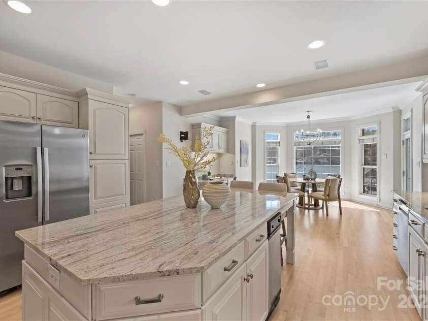 2045 Driftwood Circle, Fort Mill, SC 29708.  MLS# CAR4238358, YatesRealty ID 16354. 