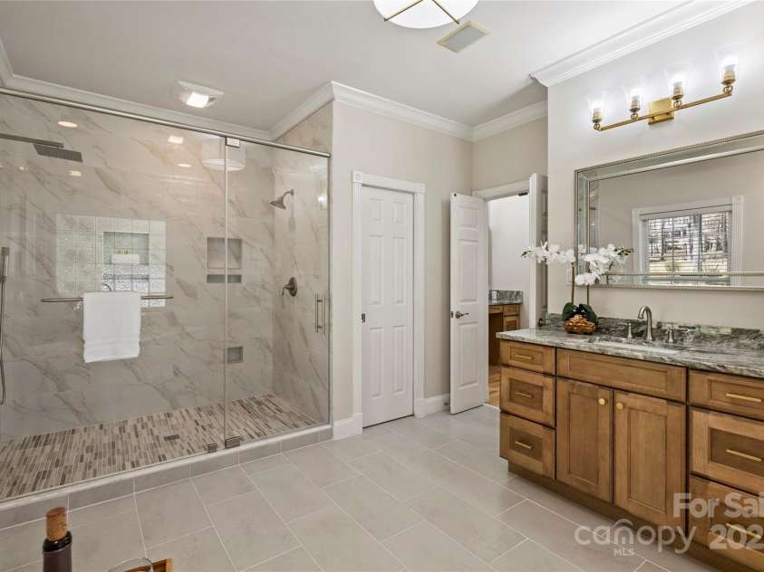 2045 Driftwood Circle, Fort Mill, SC 29708.  MLS# CAR4238358, YatesRealty ID 16354. 