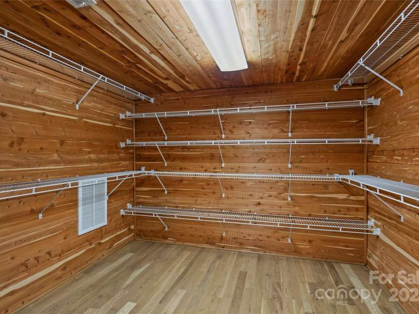 2045 Driftwood Circle, Fort Mill, SC 29708.  MLS# CAR4238358, YatesRealty ID 16354. 