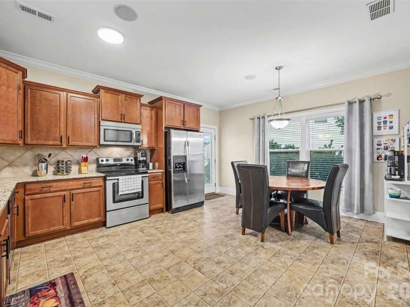 101 Cromwell Drive, Mooresville, NC 28115.  MLS# CAR4337034, YatesRealty ID 16355. 