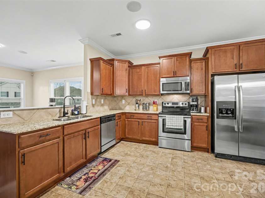 101 Cromwell Drive, Mooresville, NC 28115.  MLS# CAR4337034, YatesRealty ID 16355. 