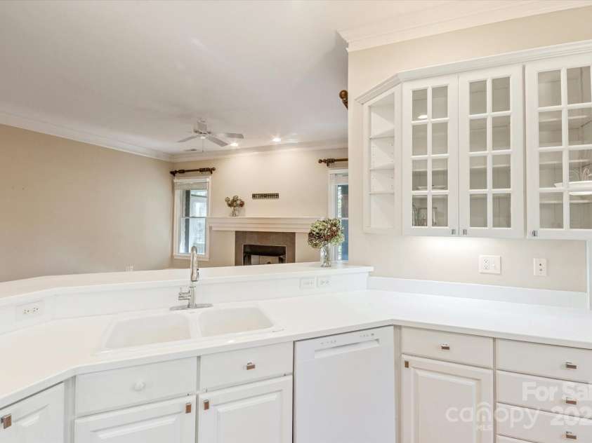 186 Camptown Road, Brevard, NC 28712.  MLS# CAR4316525, YatesRealty ID 16357. 
