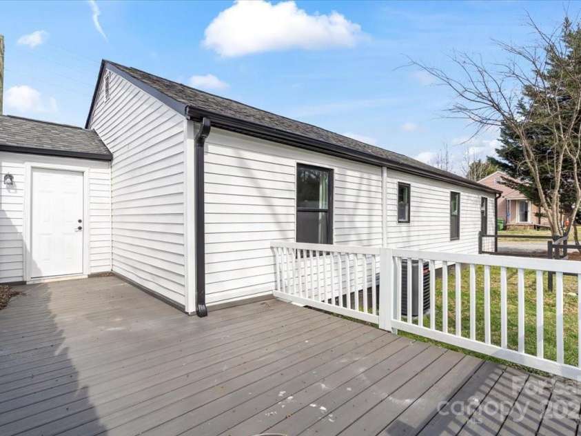 2609 Lowell Road, Gastonia, NC 28054.  MLS# CAR4249733, YatesRealty ID 16358. Deck