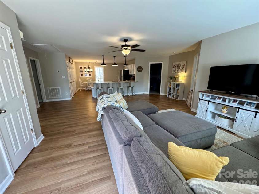 345 Dellwood Court, Concord, NC 28025.  MLS# CAR4368785, YatesRealty ID 16358. 