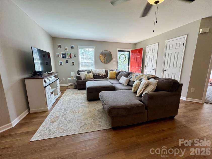 345 Dellwood Court, Concord, NC 28025.  MLS# CAR4368785, YatesRealty ID 16358. 
