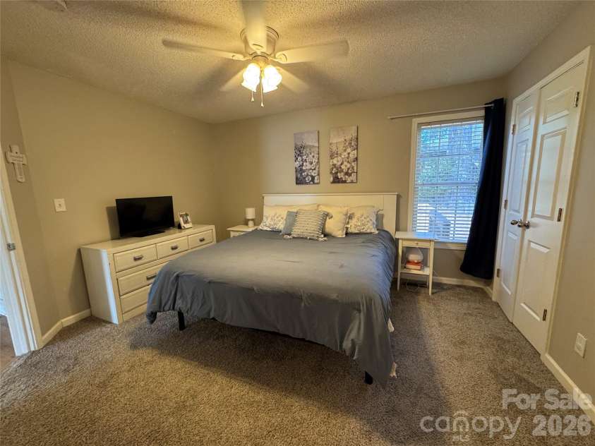 345 Dellwood Court, Concord, NC 28025.  MLS# CAR4368785, YatesRealty ID 16358. 