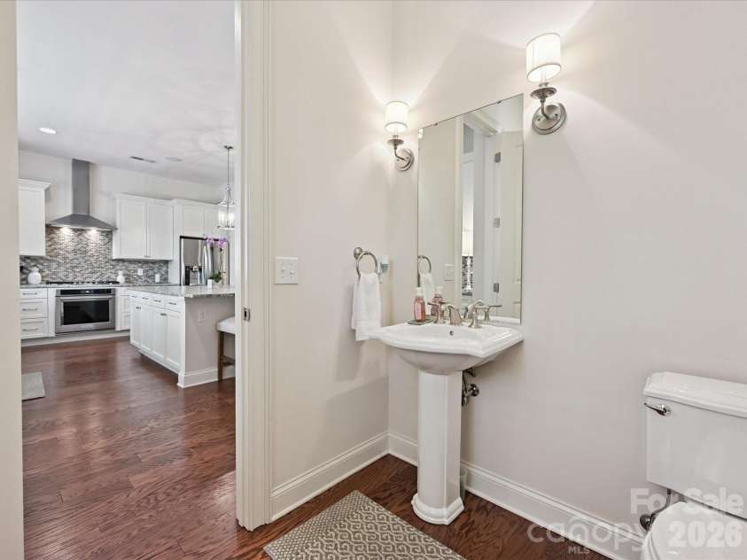 4022 City Homes Place, Charlotte, NC 28209.  MLS# CAR4345383, YatesRealty ID 1636. 
