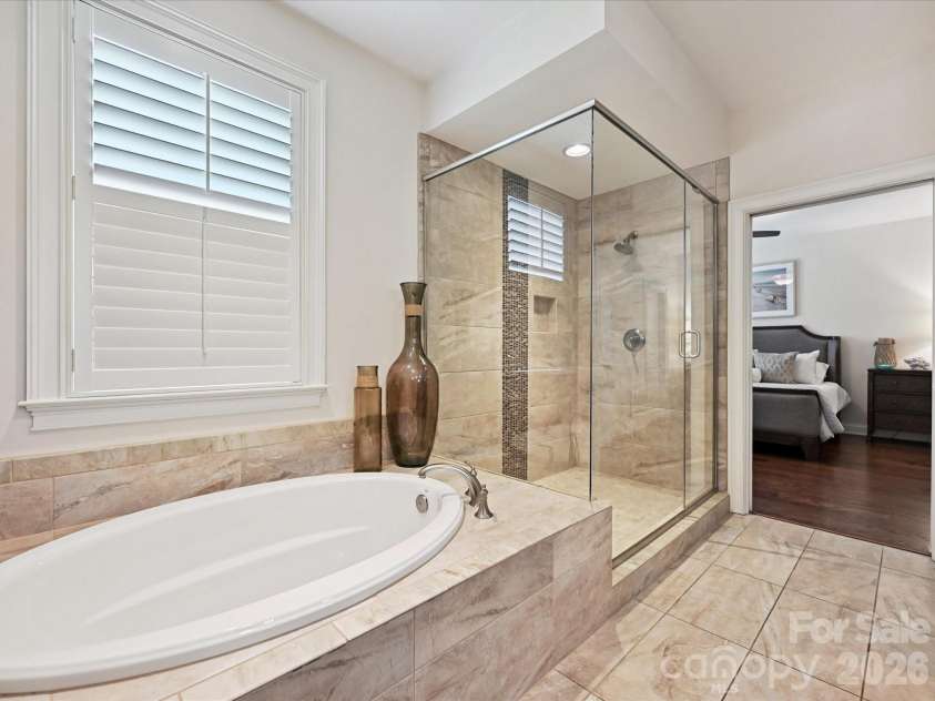 4022 City Homes Place, Charlotte, NC 28209.  MLS# CAR4345383, YatesRealty ID 1636. 
