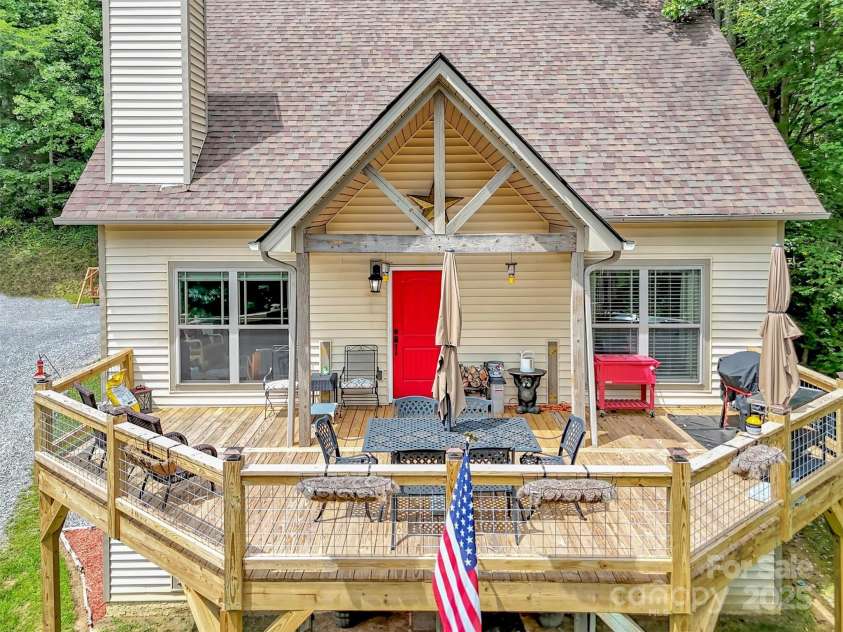 4823 Max Patch Road, Clyde, NC 28721.  MLS# CAR4296114, YatesRealty ID 1636. 