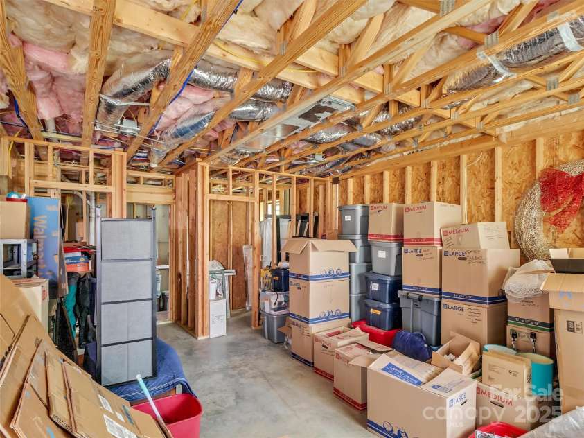 4823 Max Patch Road, Clyde, NC 28721.  MLS# CAR4296114, YatesRealty ID 1636. 