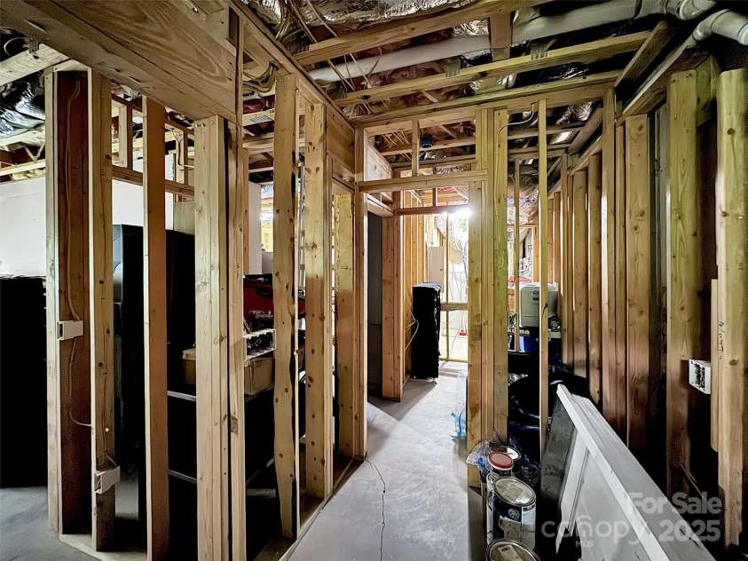 4823 Max Patch Road, Clyde, NC 28721.  MLS# CAR4296114, YatesRealty ID 1636. 